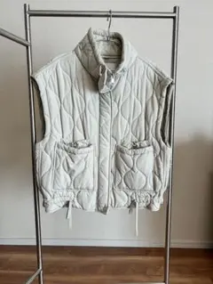 ZARA キルティングダウンベスト