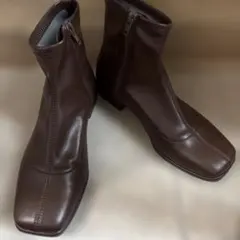 GU ブラウン ジッパー付きブーティのサムネイル