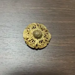 スカーフ留め　金色 花模様