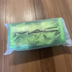 MAC GREEN POUCH