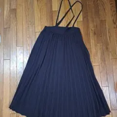 GU　ジャンバースカート