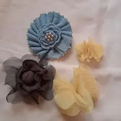 花モチーフ ブローチセット 4点 ニット素材ネックレス