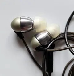 Bang & Olufsen 有線イヤホン A8 ジャンク - メルカリ