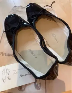 新品未使用　ポルセリ　フラットシューズ　37のサムネイル