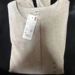 ユニクロ　リブヘンリーネックT XLサイズ