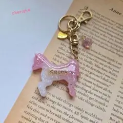 ゆめかわ レジン ユニコーン風キーホルダー ピンクホワイトグラデーション 馬
