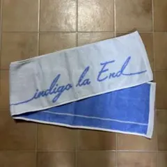 indigo la End 白いマフラータオルのサムネイル