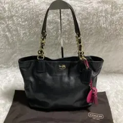 美品　コーチ　ショルダーバッグ　マディソン　黒　手鏡付　保存袋付　藤色　レザー