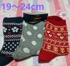 新品 キッズ レディース 19〜24cm ソックス くつ下 花柄 3足組