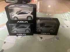 トヨタ AQUA プルバックカー 3台セットのサムネイル