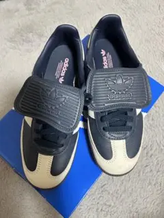 新品 23cm adidas SAMBA サンバ LT ネイビー ピンク - メルカリ