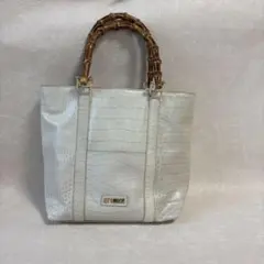 Guy Laroche クロコ型押し牛革 バンブーハンドルバッグ 2wayのサムネイル