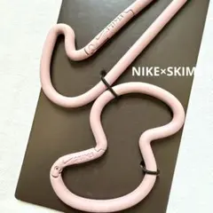 即完売SKIMS NIKE カラビナセット ピンク 新品 - メルカリ