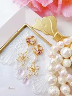 封筒発送【新発売】春 ワイヤーflower ゆらゆら可愛い♡ピアスorイヤリング