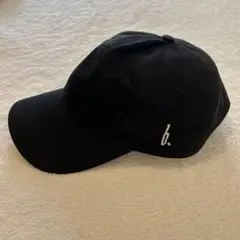 アニエスベー　ブラックキャップ b.ロゴ付き
