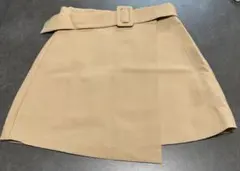 ZARA ベルト付きベージュ ラップミニスカート XS