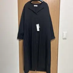 新品　 sum1 style ラペルカラープリーツワンピース