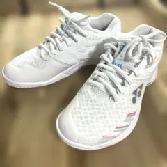 24.5㎝/YONEX CASCADE ACCEL シューズ ホワイト - メルカリ