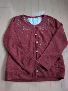 カーディガン　朱色　刺繍