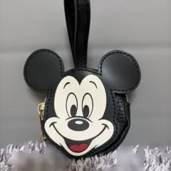 ヤングアンドオルセン　ムック本　ミッキー ポーチ　チャームのサムネイル