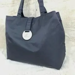 Item thumbnail for item 67aa3c12-6cd3-4fe1-9d70-318d6ee2a101