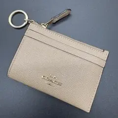 コーチ　coach ベージュ　パスケース