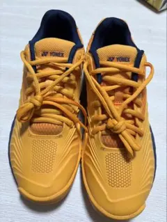 YONEX バドミントンシューズ オレンジ