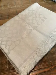 美品　COACH コーチ　ストール　シグネチャー 総柄 大判　水色