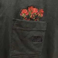 ロングスリーブフラッシュドライフラワーロゴティー　品番:NT82535 サイズS