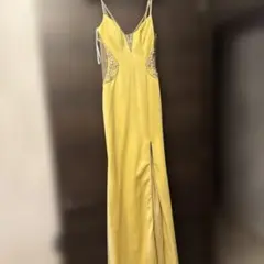 イエロービジュー装飾ロングドレス