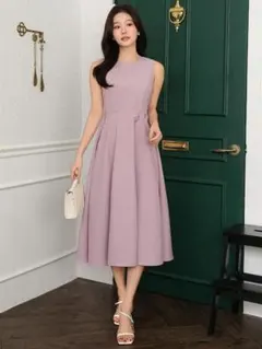 Aラインワンピース　ミディアムワンピース　ダスティピンク