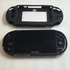 【8GBメモリ付】PSVita（PCH-2000）ブラック 本体＋シリコンカバー
