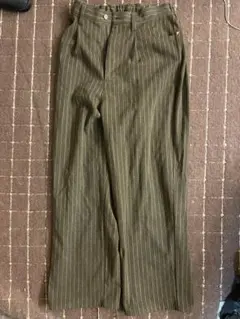 オリーブグリーン スラックス Mサイズ