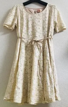 【タグ付】MINIMUN MINIMUM花柄レースワンピースのサムネイル