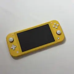 Nintendo Switch Lite イエロー 本体のサムネイル