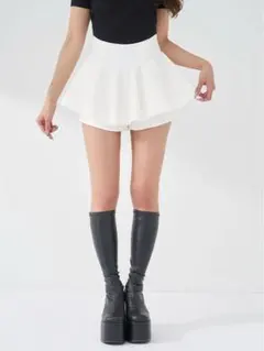 Darich 美シルエットフレアミニスカート 白のサムネイル