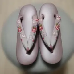 Item thumbnail for item 70fba9c4-9a54-4f42-bd18-5e8f1a3dbce9