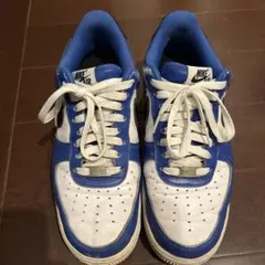 NIKE AIR FORCE 1