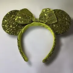 ディズニー　スパンコールカチューシャ　緑