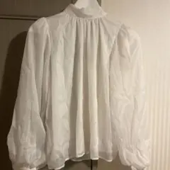 リボントップス