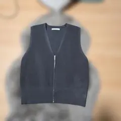 アントマリーズ Vネック ニット ベスト