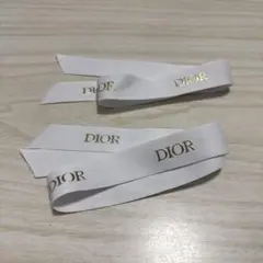 DIOR ゴールドロゴ ホワイトリボン