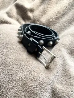 BRAVE スタッズ付き黒レザーベルト