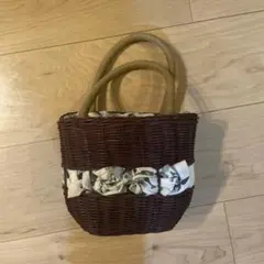 Item thumbnail for item a6c4b191-501c-4aff-8a59-98b4e114c164