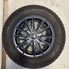 185/70R14 スタッドレスタイヤセットのサムネイル