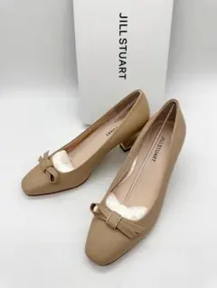 新品 ジルスチュアート リボン スクエアトゥ パンプス ベージュ 23.5cm