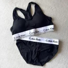 Calvin Klein【S】ブラレット＆ショーツセット ブラック 新品未使用のサムネイル