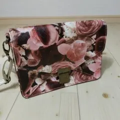 Item thumbnail for item cec6a074-2024-4bd9-a50b-03f88eeb7a9b