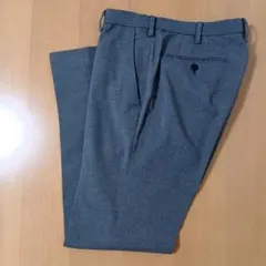 UNIQLO感動パンツ　ウエスト76cm股下76cmのサムネイル