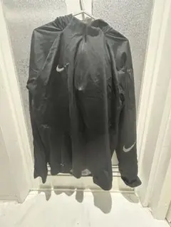 Nike Shield ピステ・ウィンドブレーカー L ブラック